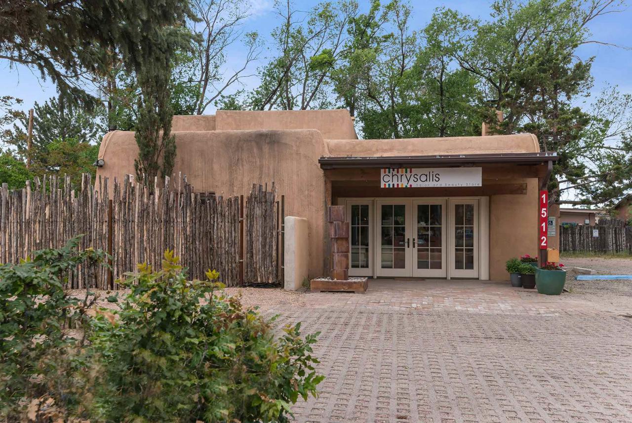 1512 Paseo De Peralta - Photo 1