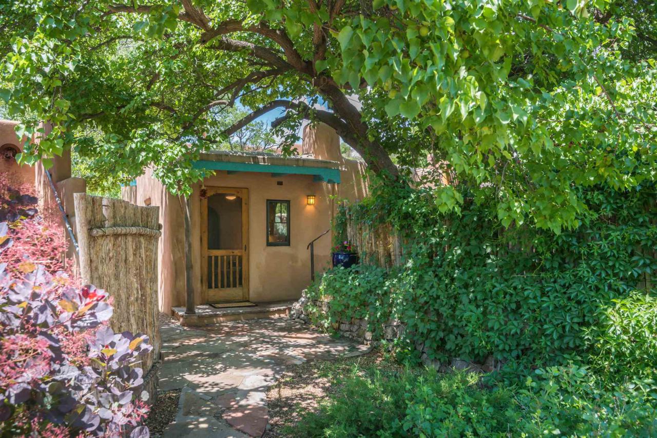 539-B Hillside Ave - Photo 1