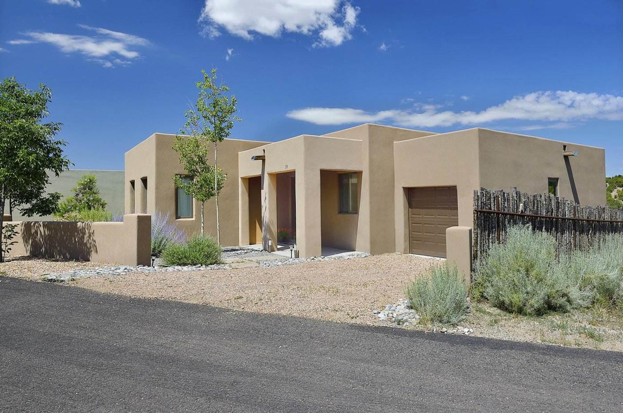 35 Arroyo Privado - Photo 1
