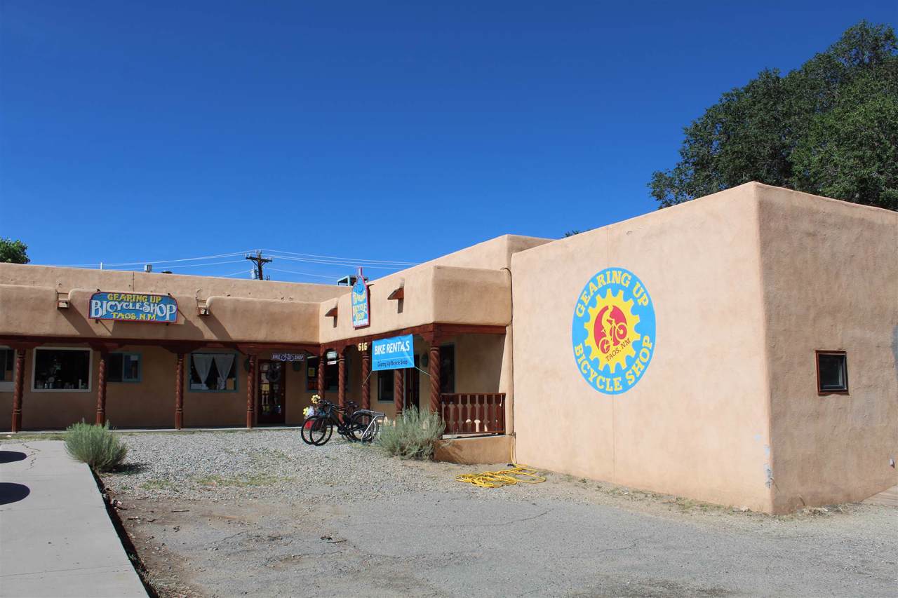 616 Paseo Del Pueblo Sur - Photo 1