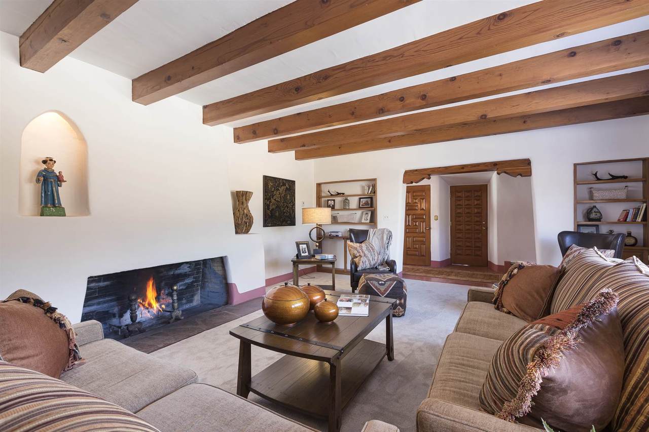 310 Coronado - Photo 1