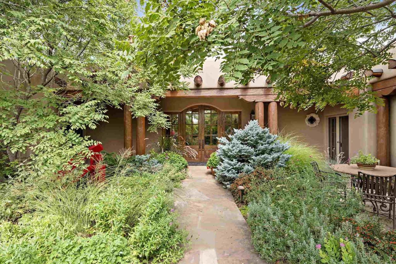 58 & 57 Honeysuckle Circle - Photo 1
