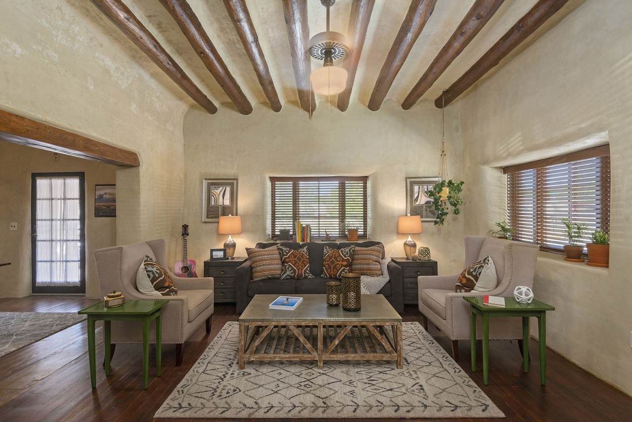 604 Alto - Photo 1
