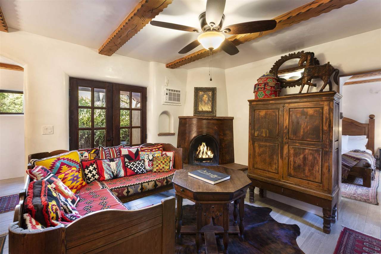 807 Abeyta Street - Photo 1