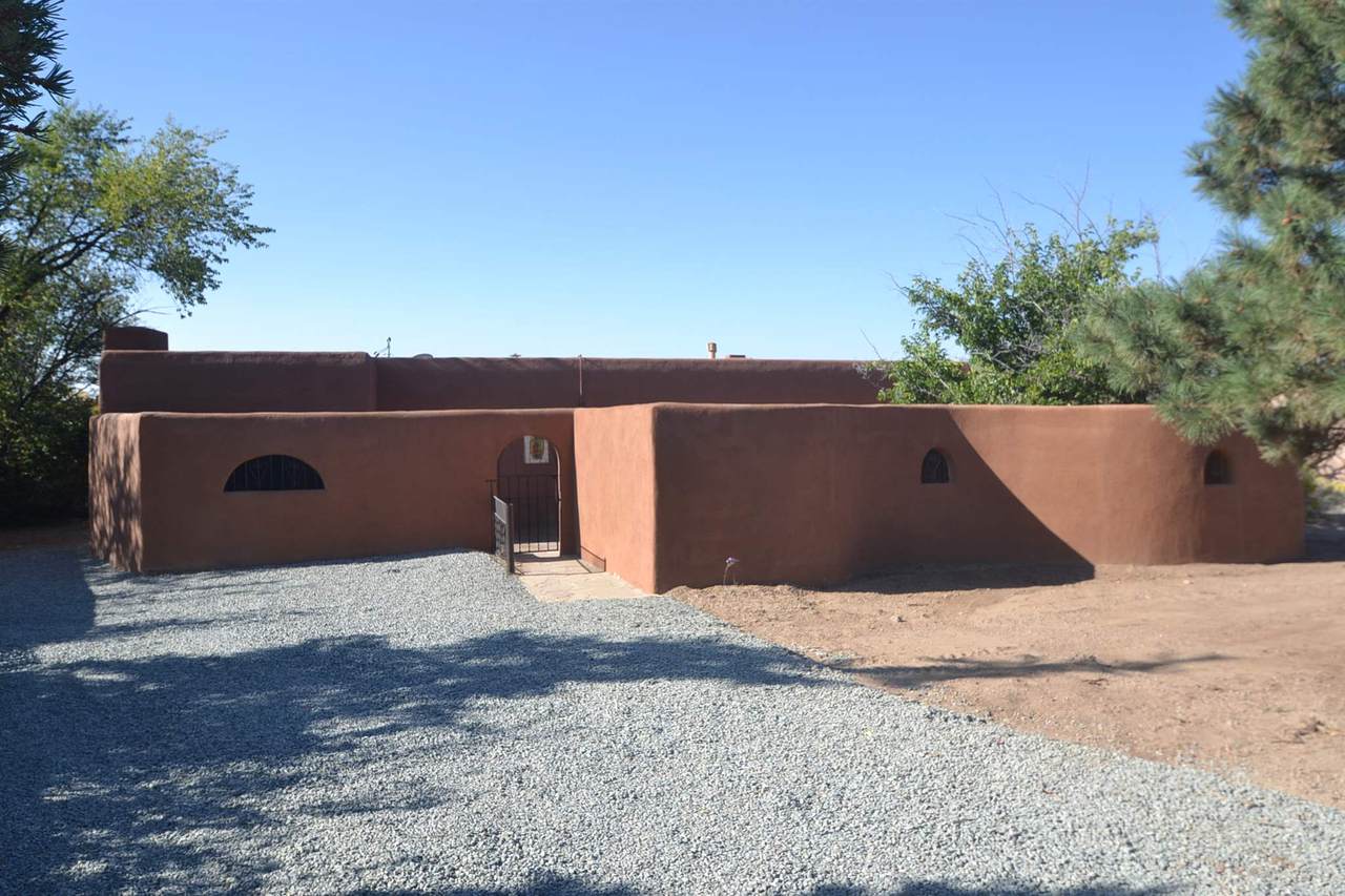 204 W Lupita Rd - Photo 1