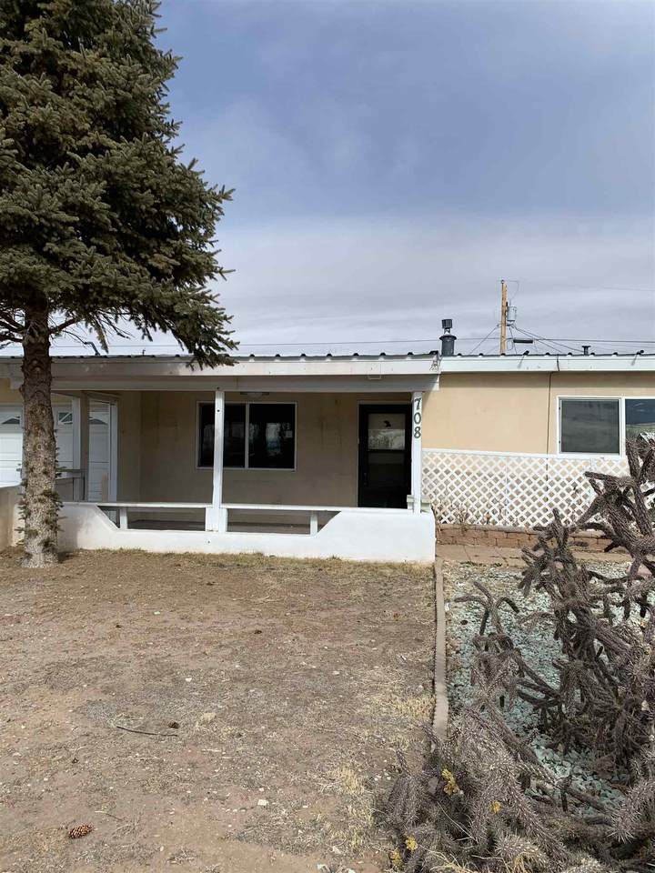 708 Jefferson Ave - Photo 1