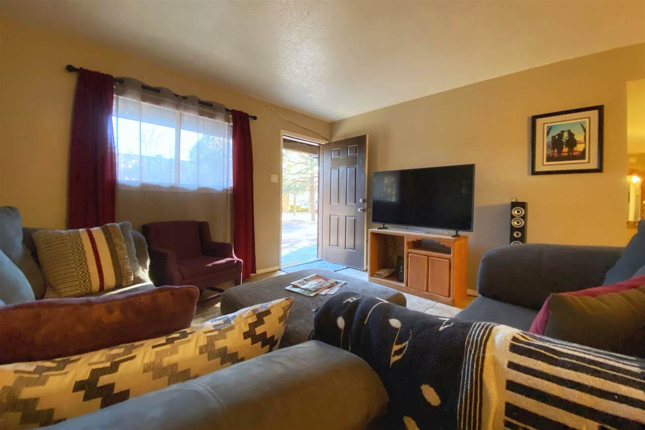 2800 Cerrillos Rd - Photo 1