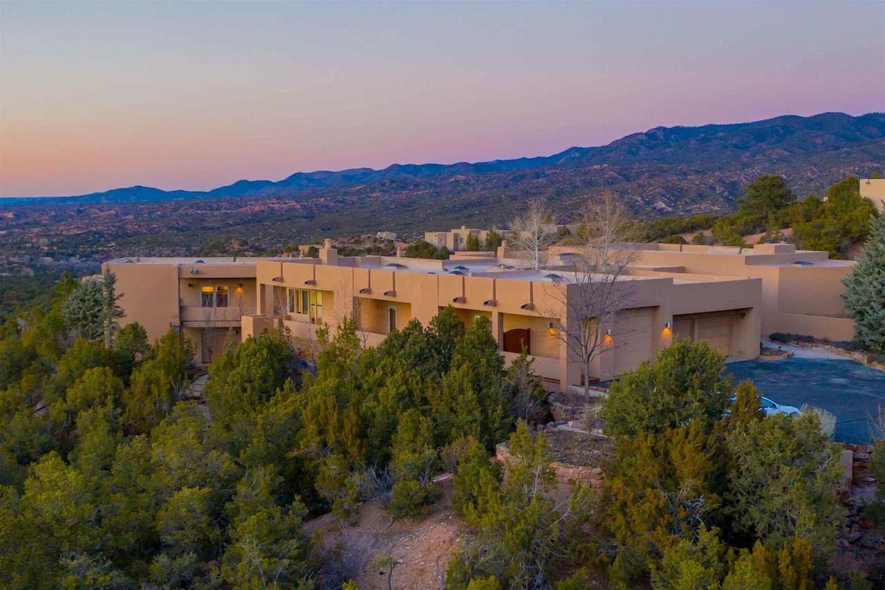 141 Pedregal Place - Photo 1