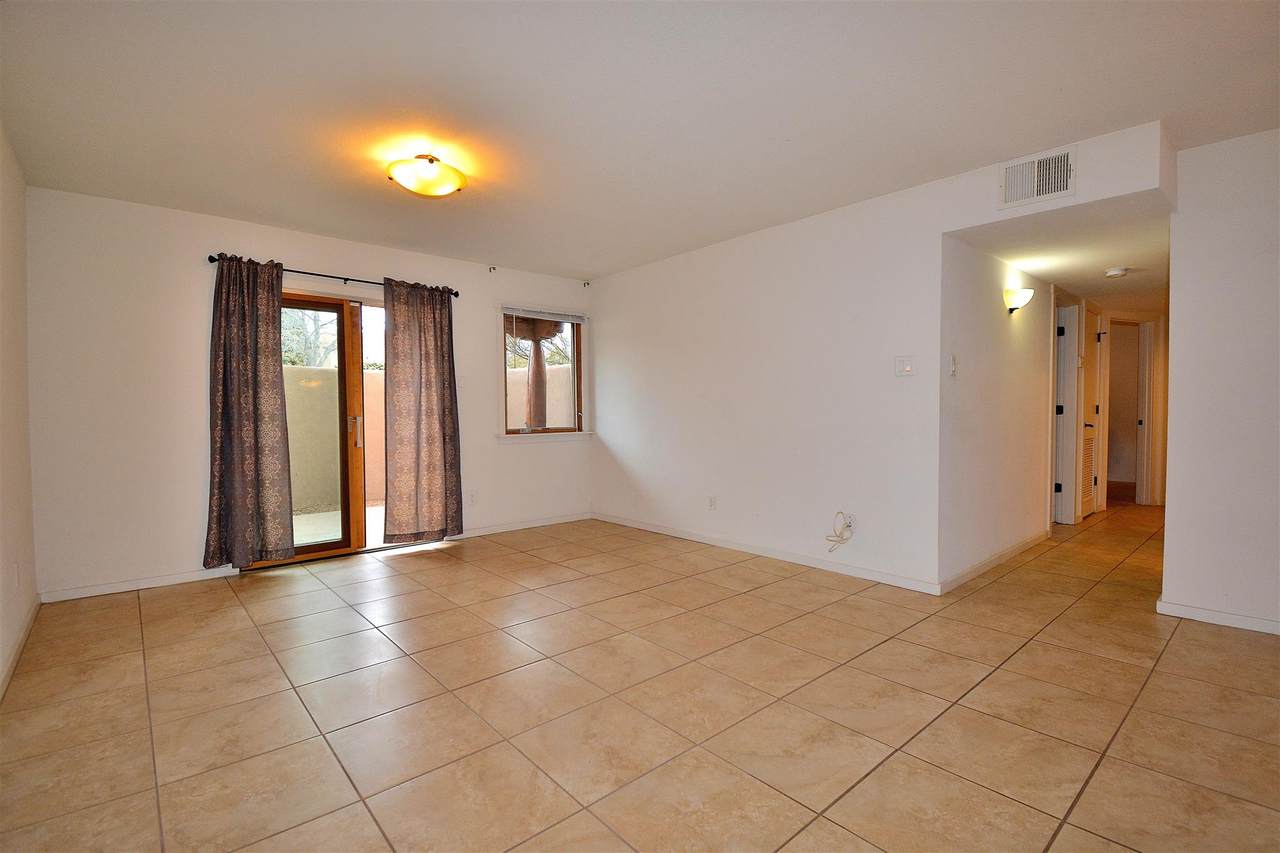 601 San Mateo - Photo 1