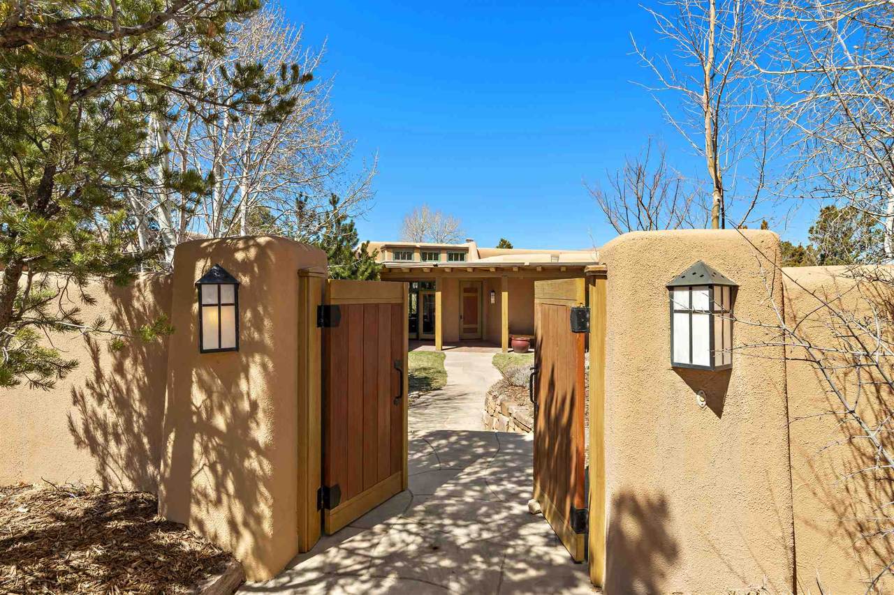 703 Camino Ocaso Del Sol - Photo 1