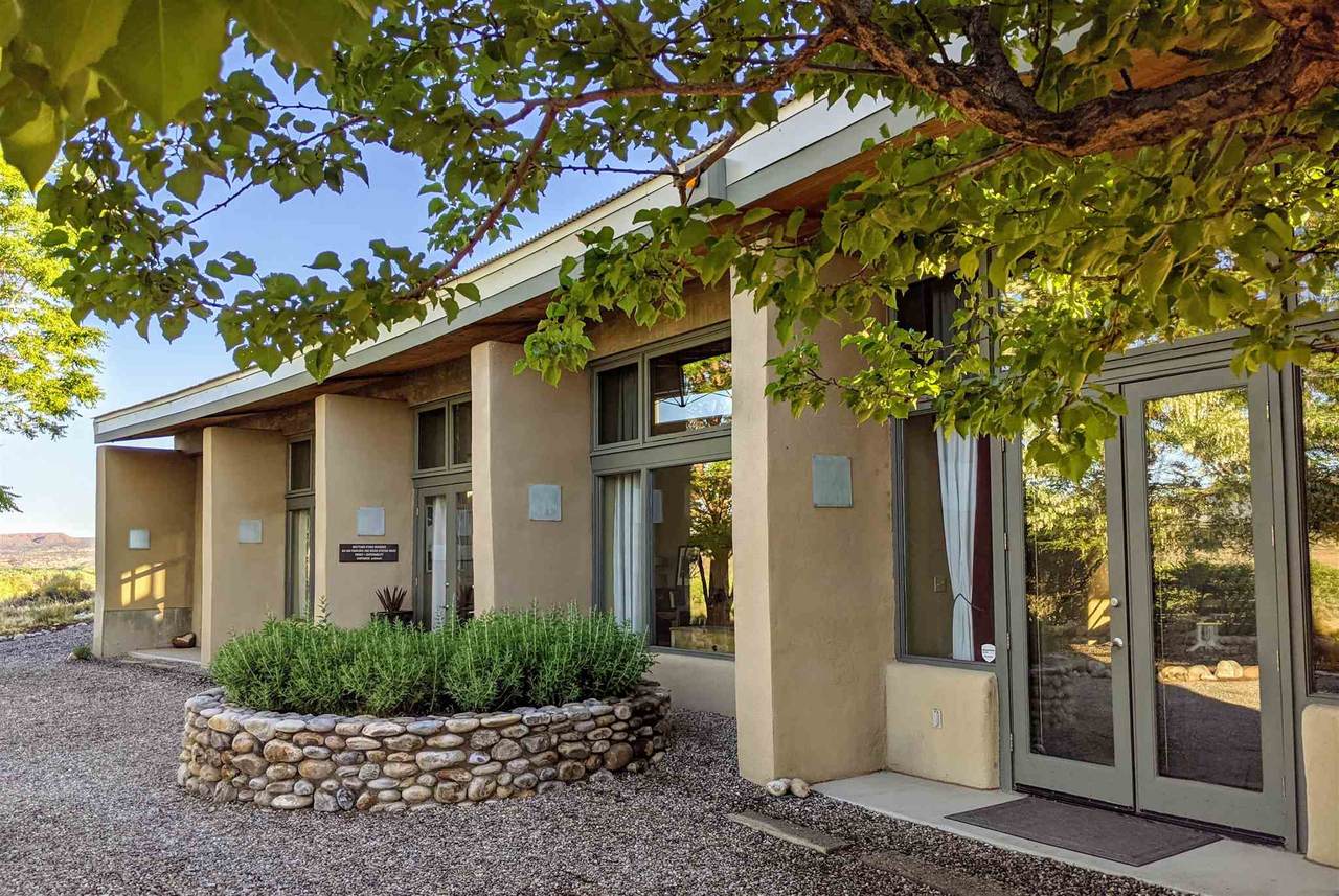 Casa Mirador (5 Duane Drive) - Photo 1