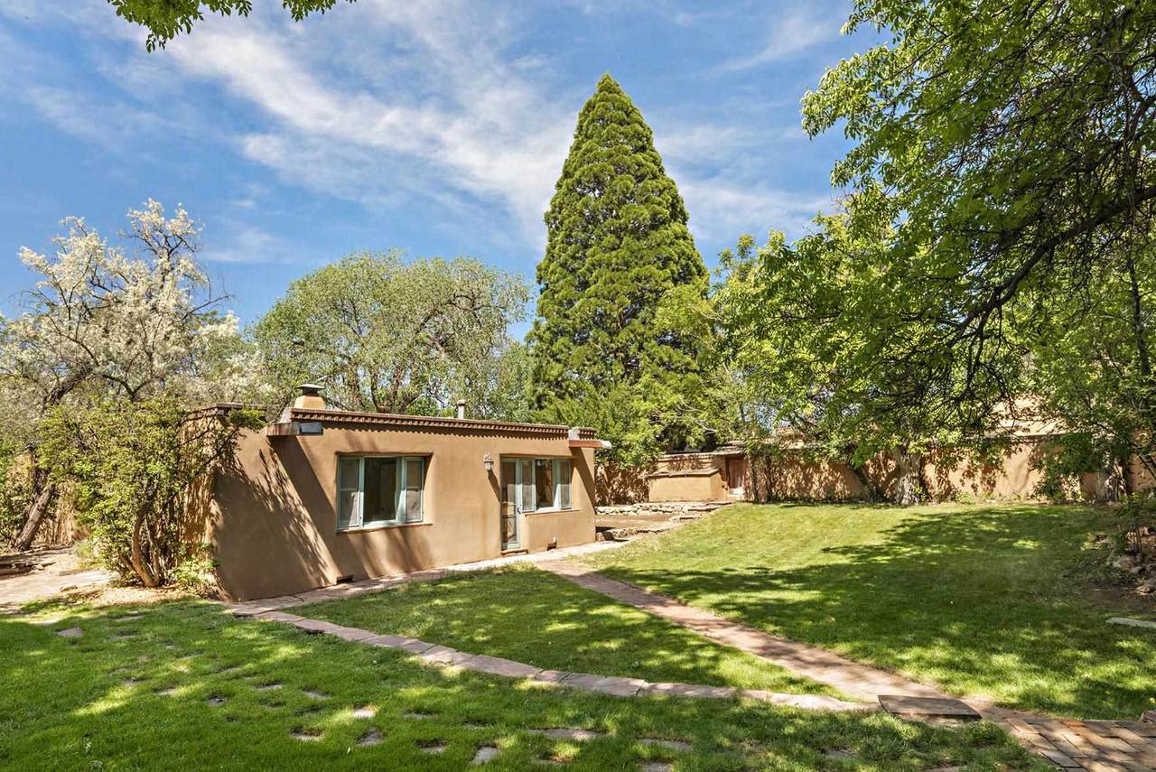 342 Plaza Balentine - Photo 1