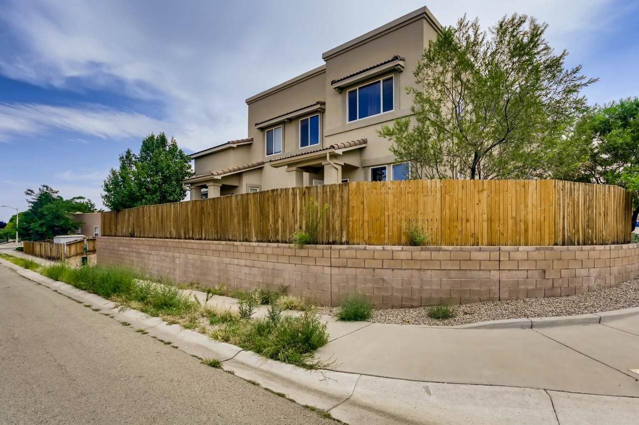 4525 Santa Elena - Photo 1