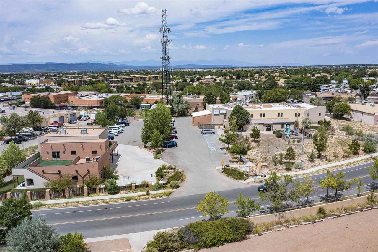 2504 Camino Entrada - Photo 1