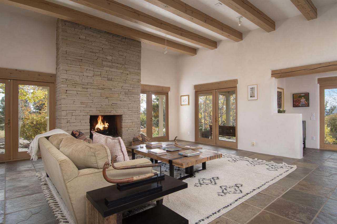6 Shorthorn Ln - Photo 1