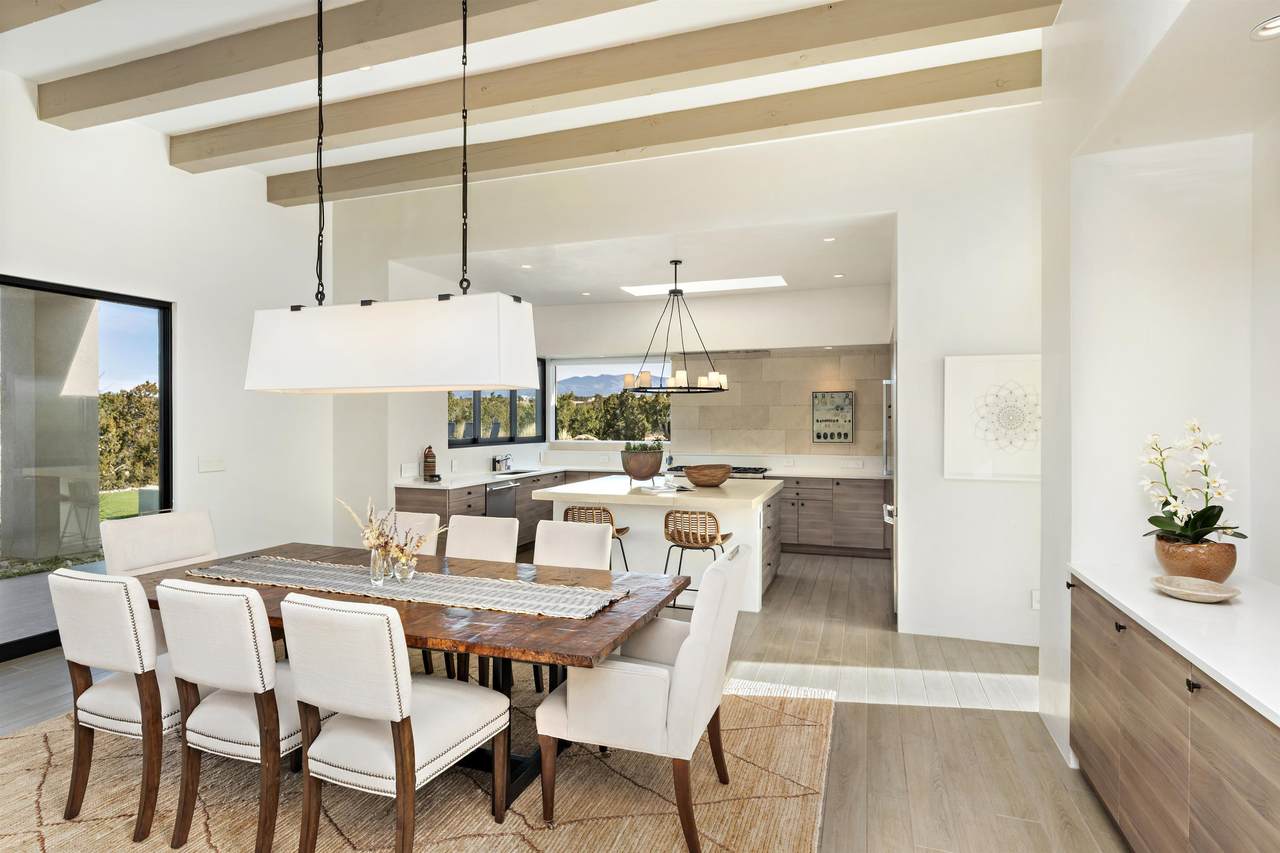 13 Astor Circle - Photo 1