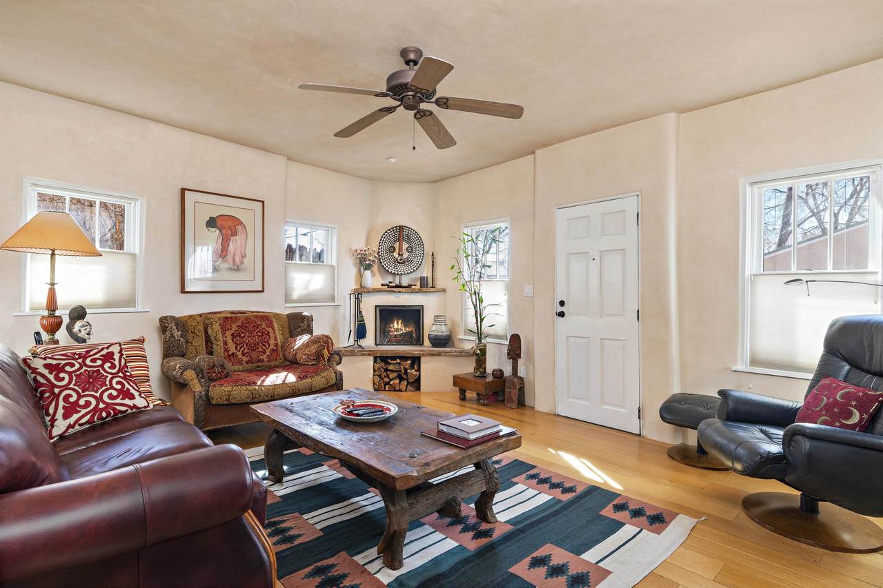359 Hillside Ave - Photo 1