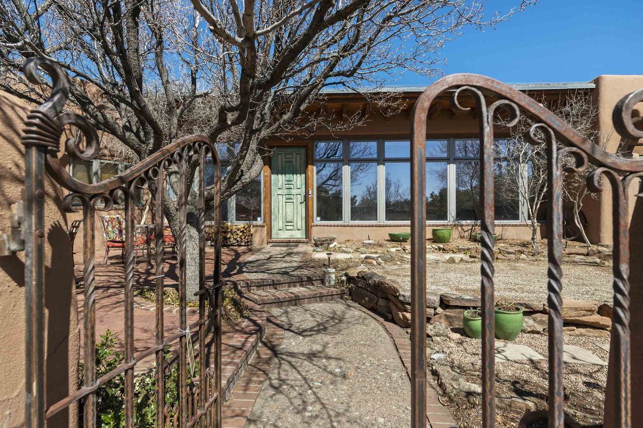 1043 Encantado Drive - Photo 1