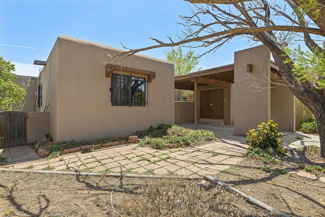 2746 Calle Serena - Photo 1