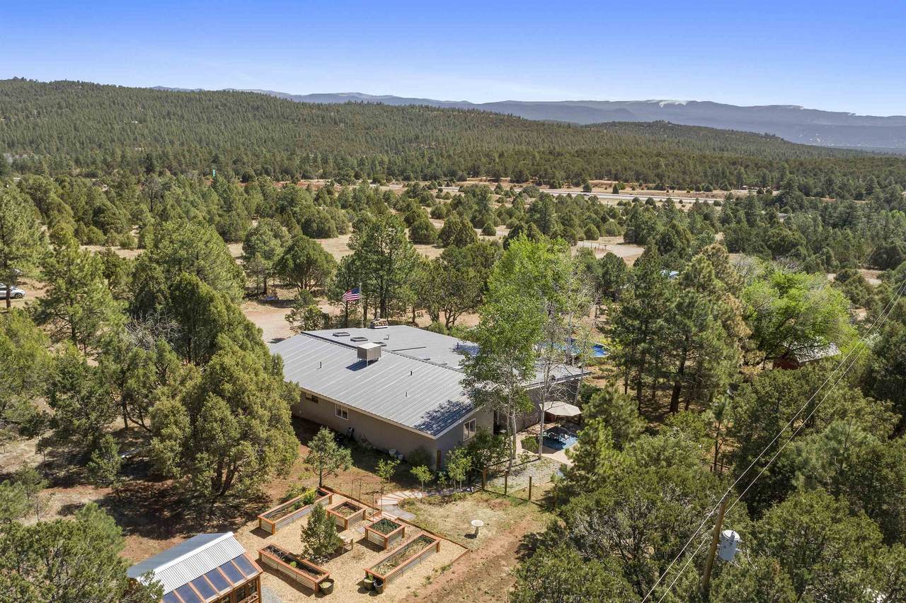 143A & 145 Avenida Ponderosa - Photo 1