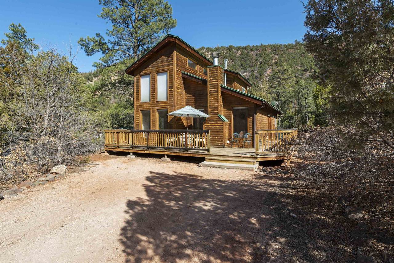 202 Juniper Road - Photo 1