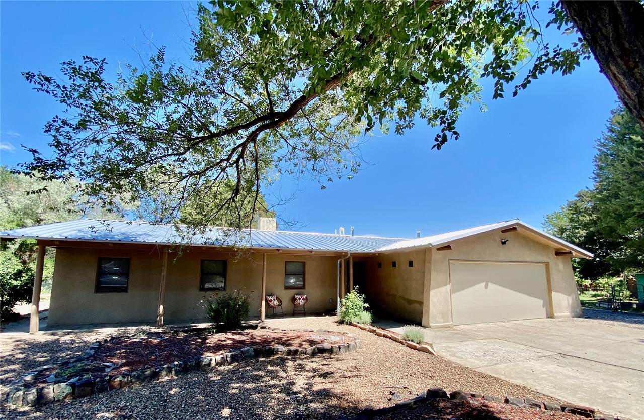 700 Jeffrey - Photo 1
