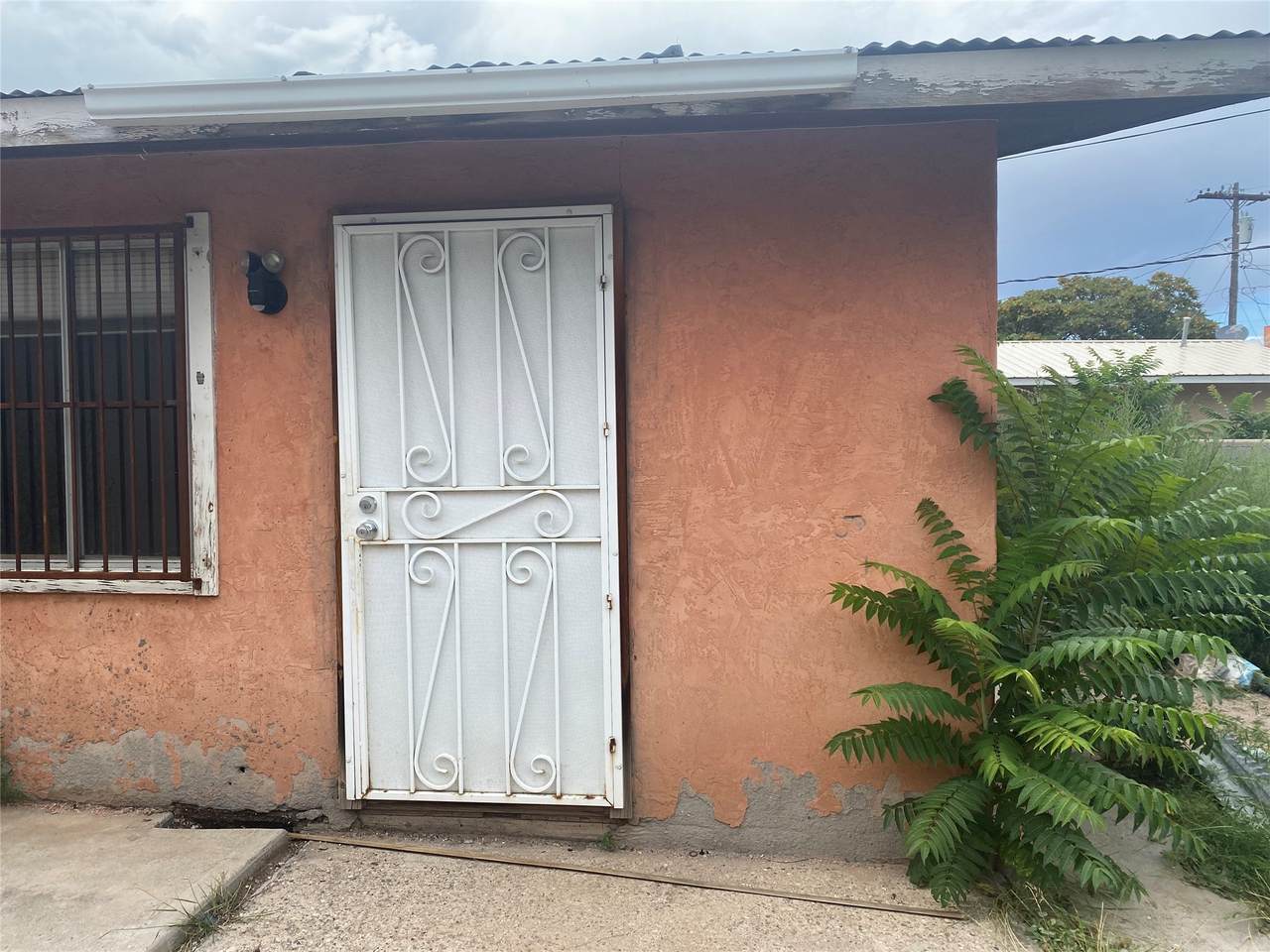 914 Camino De Las Animas - Photo 1