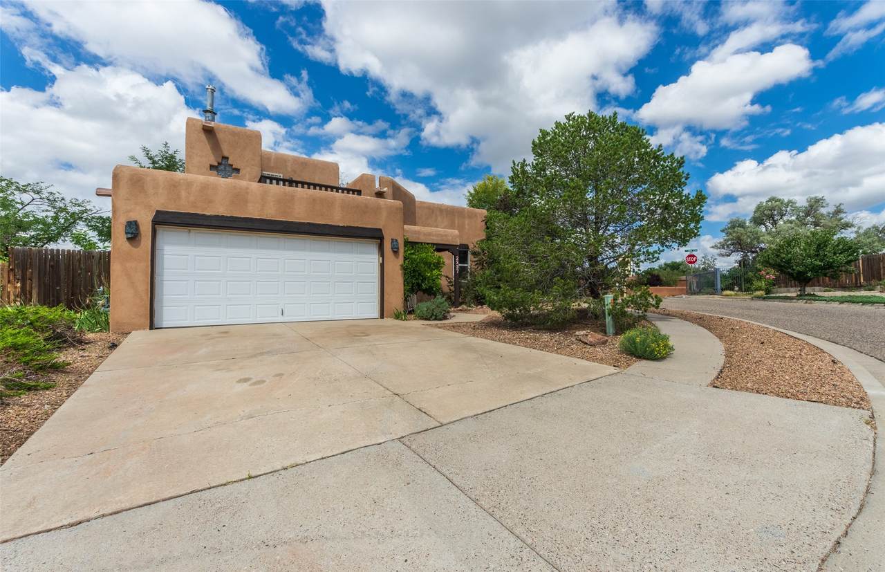2337 Camino Rancho Siringo - Photo 1