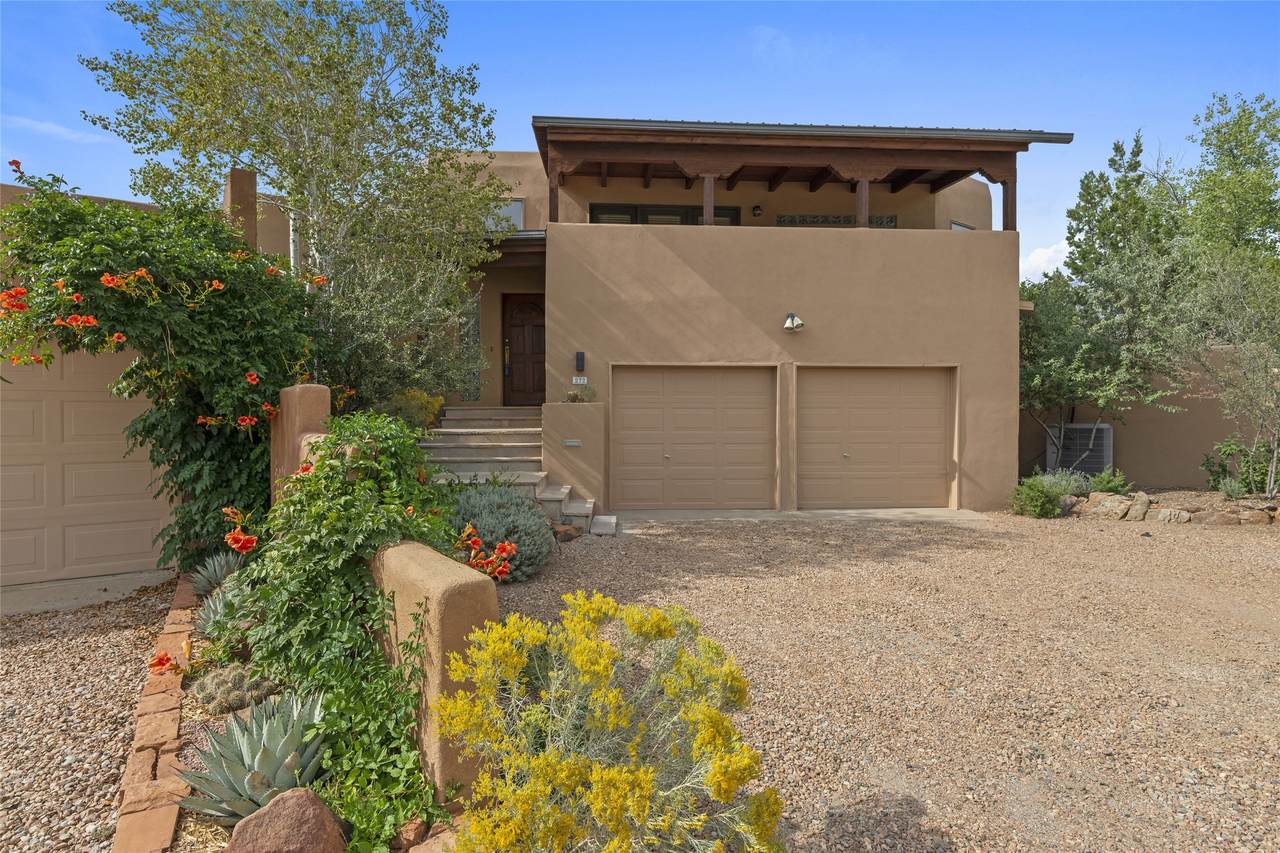 272 El Duane Court - Photo 1