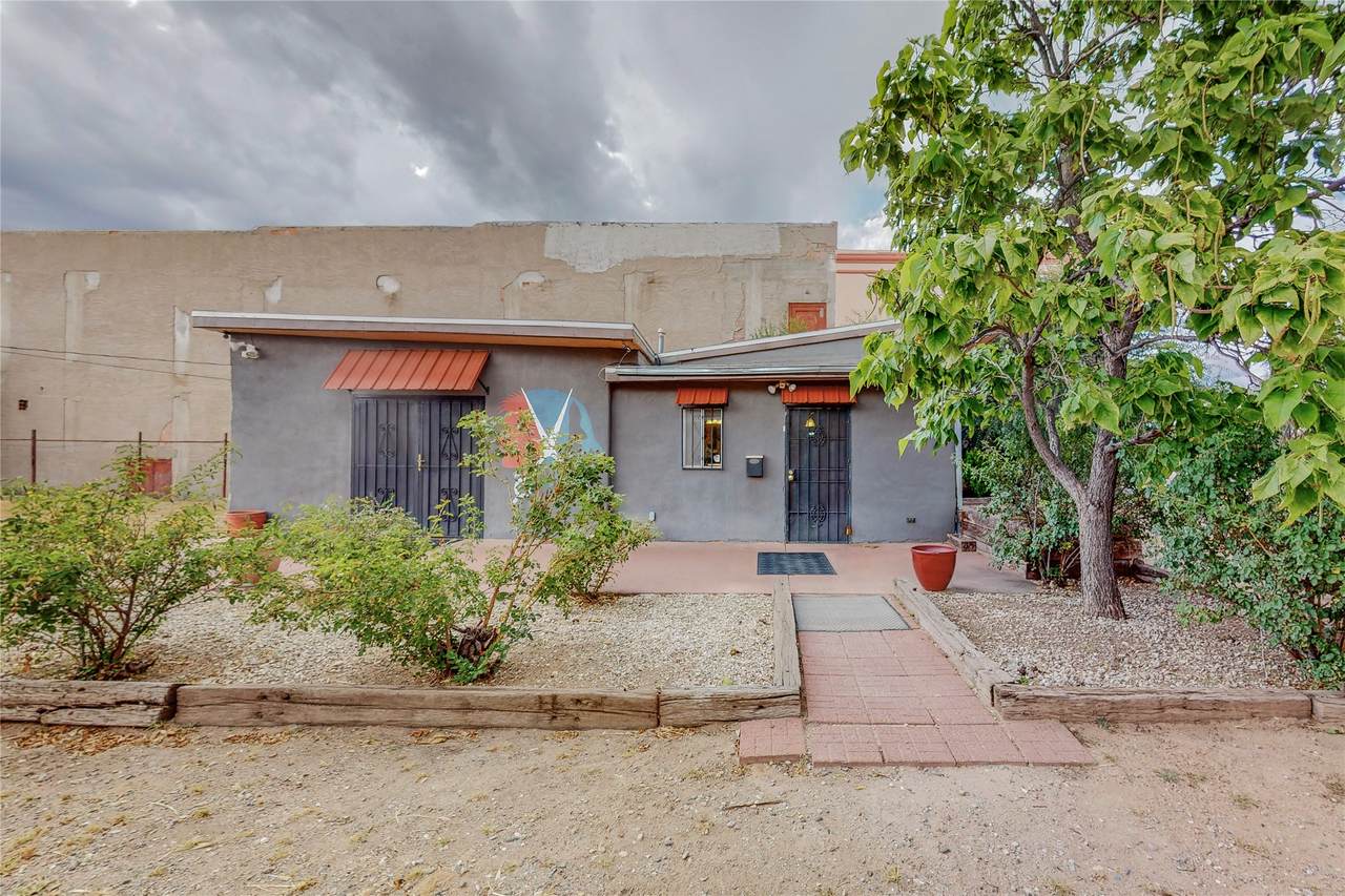 320 Paseo De Onate Highway - Photo 1