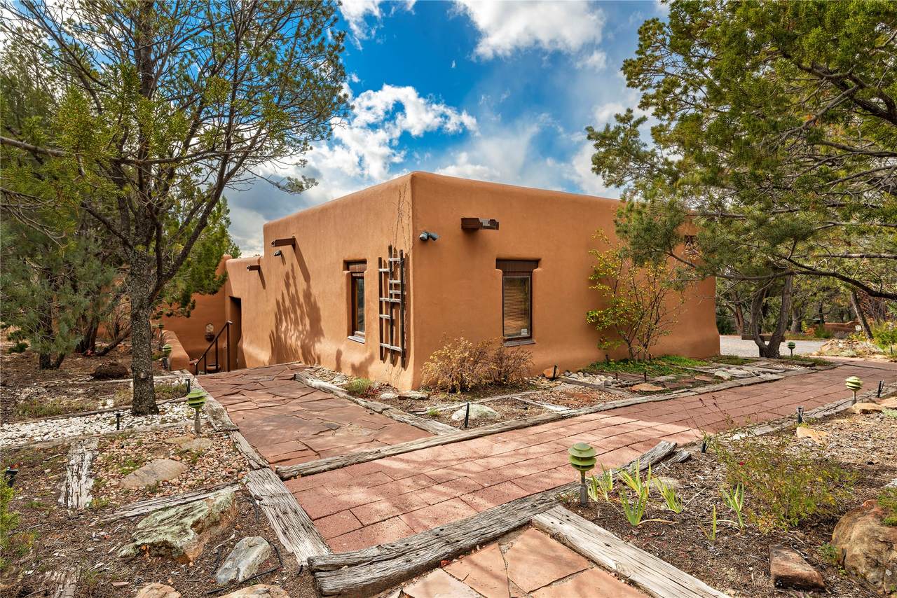690 Gonzales Road - Photo 1