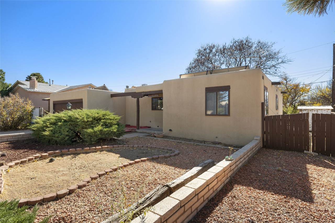 2270 Calle Pulido - Photo 1