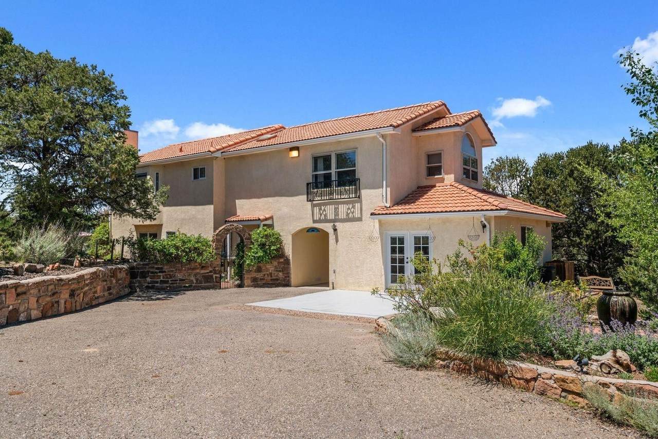 37 Paseo Del Pinon - Photo 1