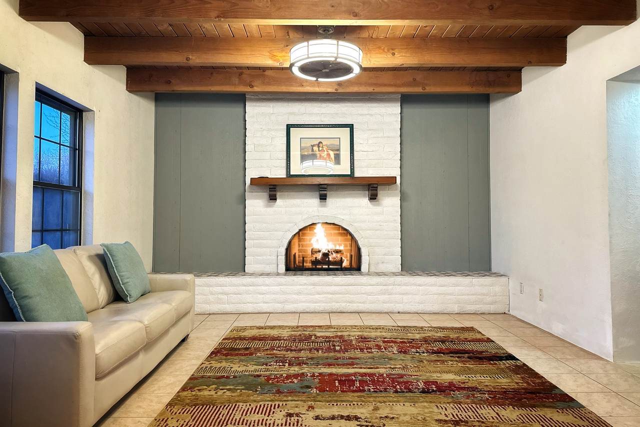 2801 Don Quixote - Photo 1