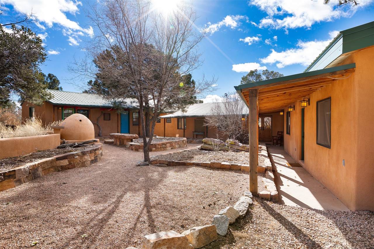 8 Price Ranch - Photo 1