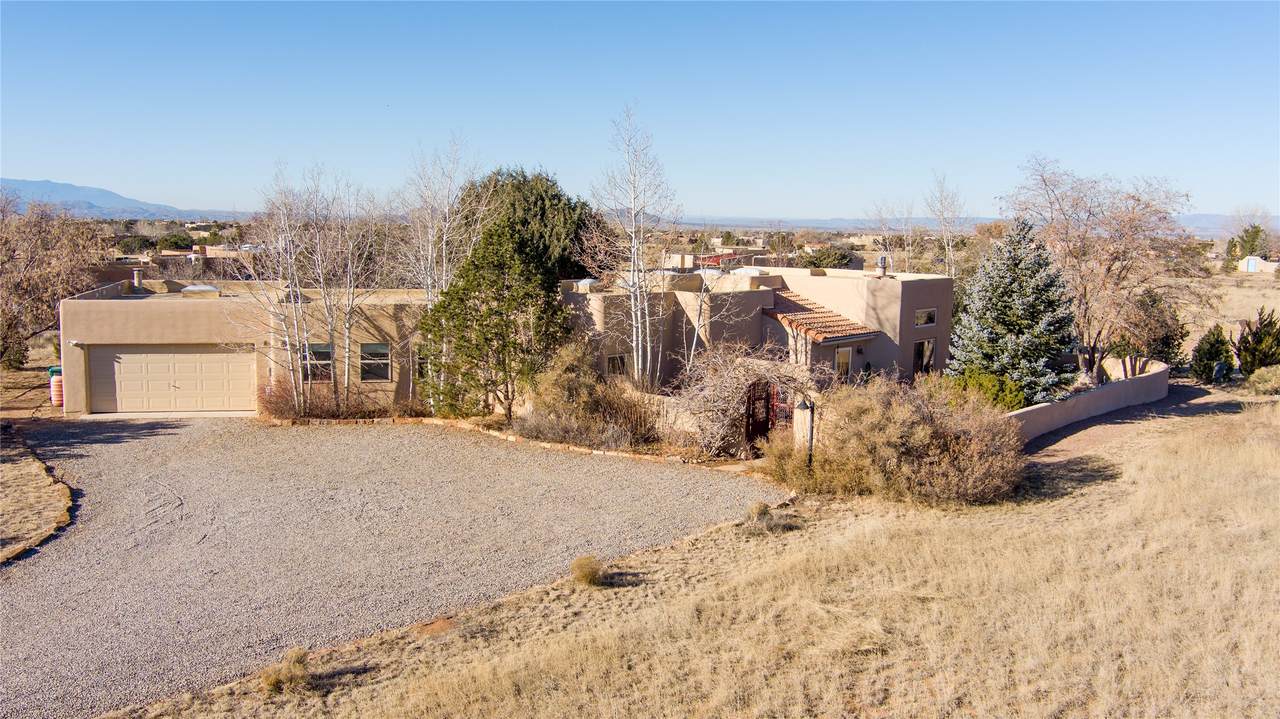4 Avila - Photo 1