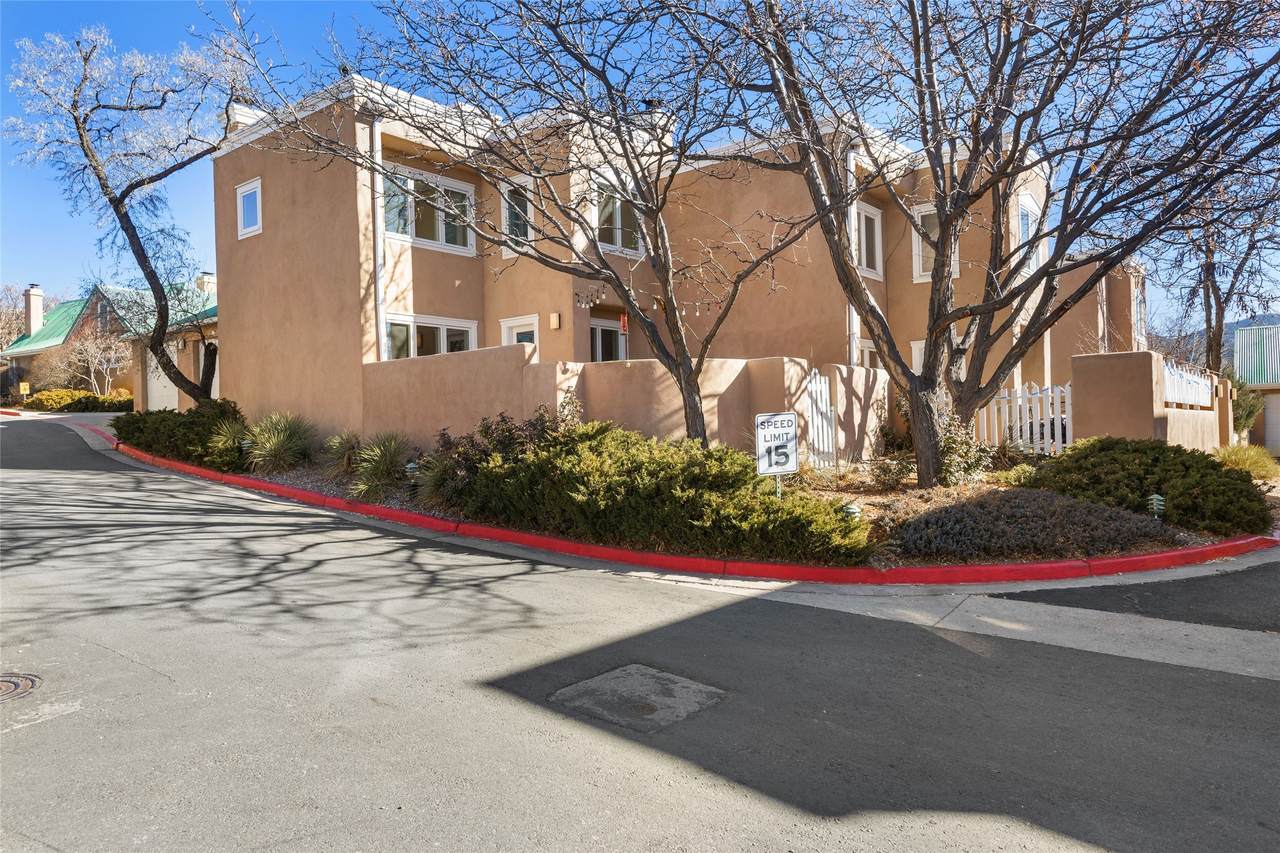 501 Rio Grande Avenue - Photo 1