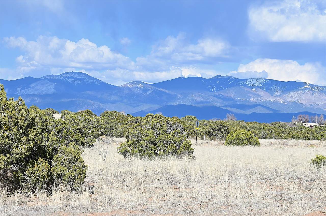 https://bt-photos.global.ssl.fastly.net/santafe/1280_boomver_1_202336617-2.jpg