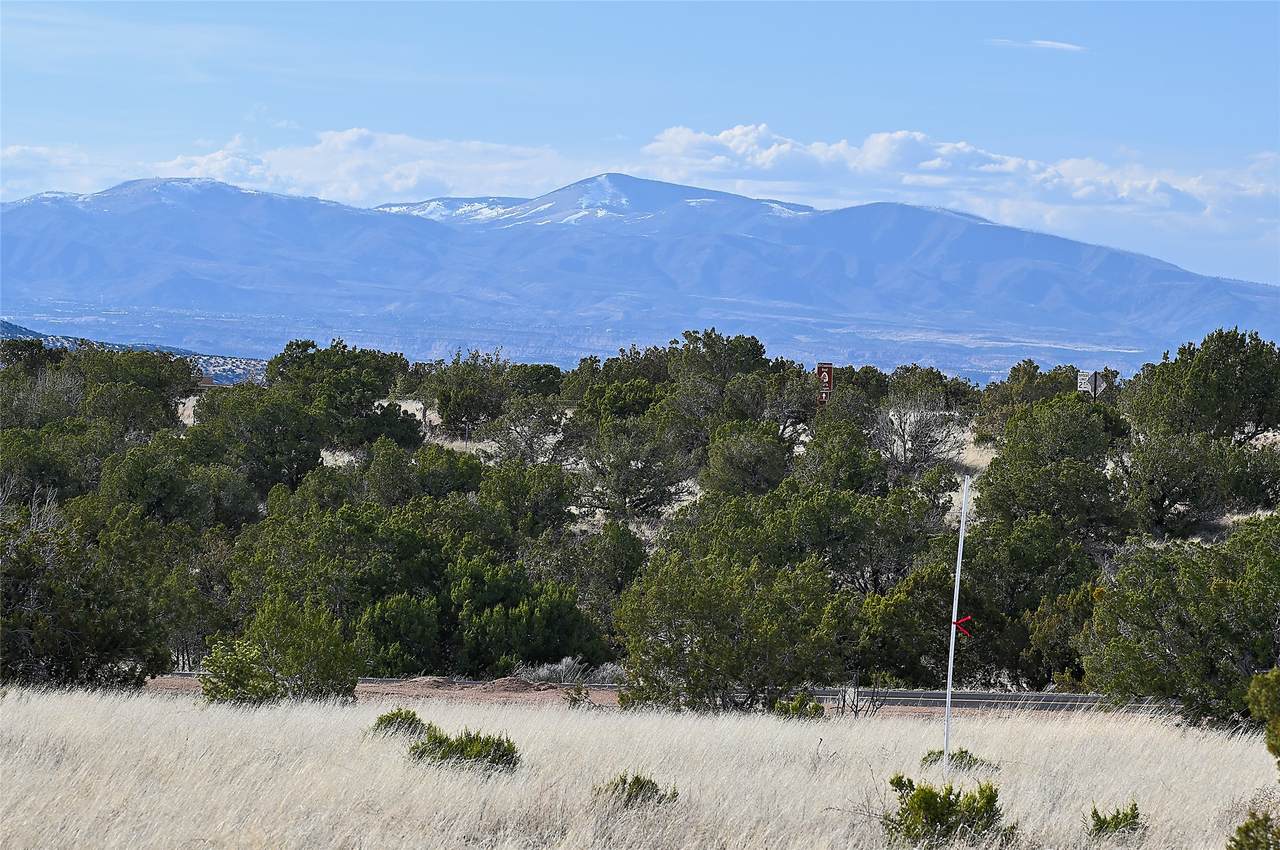 https://bt-photos.global.ssl.fastly.net/santafe/1280_boomver_1_202336617-2.jpg