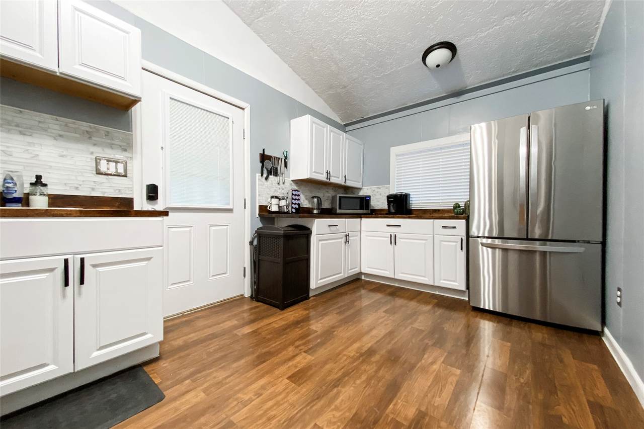 1215 N Orchard - Photo 1