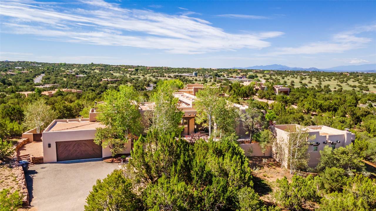 68 Estates Drive - Photo 1