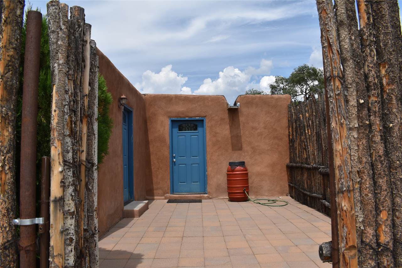 212 A Gonzales Street - Photo 1