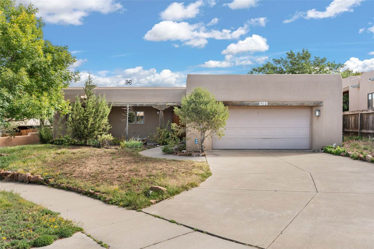 3205 Rinconada Circle - Photo 1