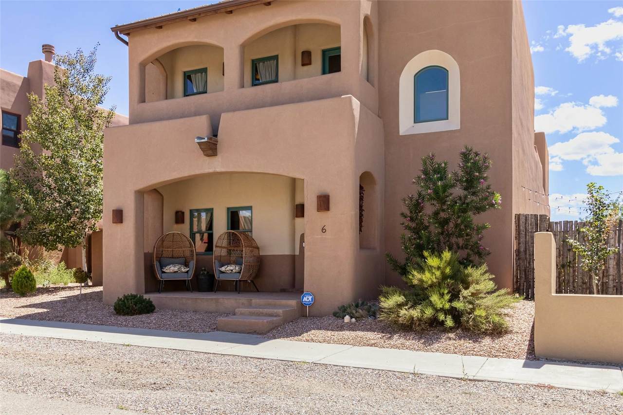 6 Craftsman Road - Photo 1