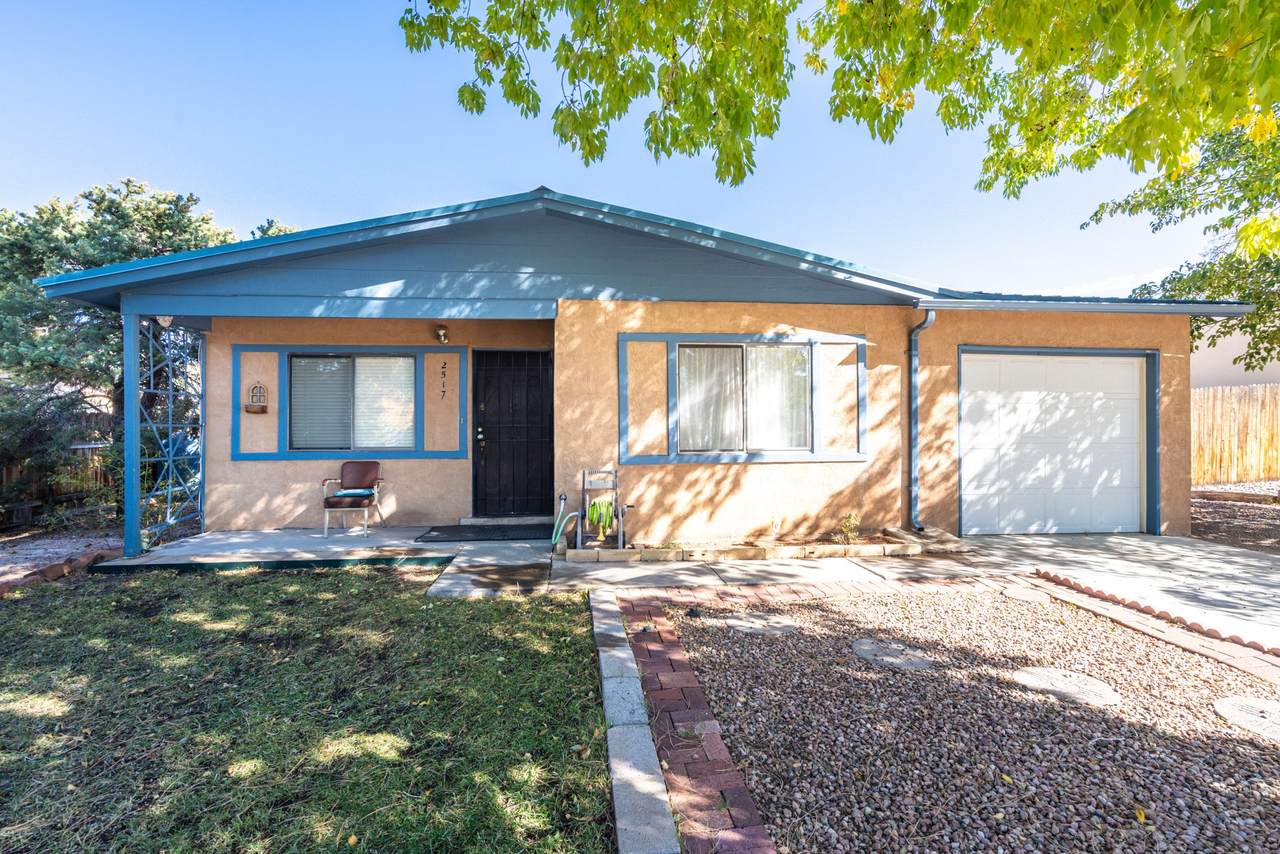 2517 Camino Cabestro - Photo 1