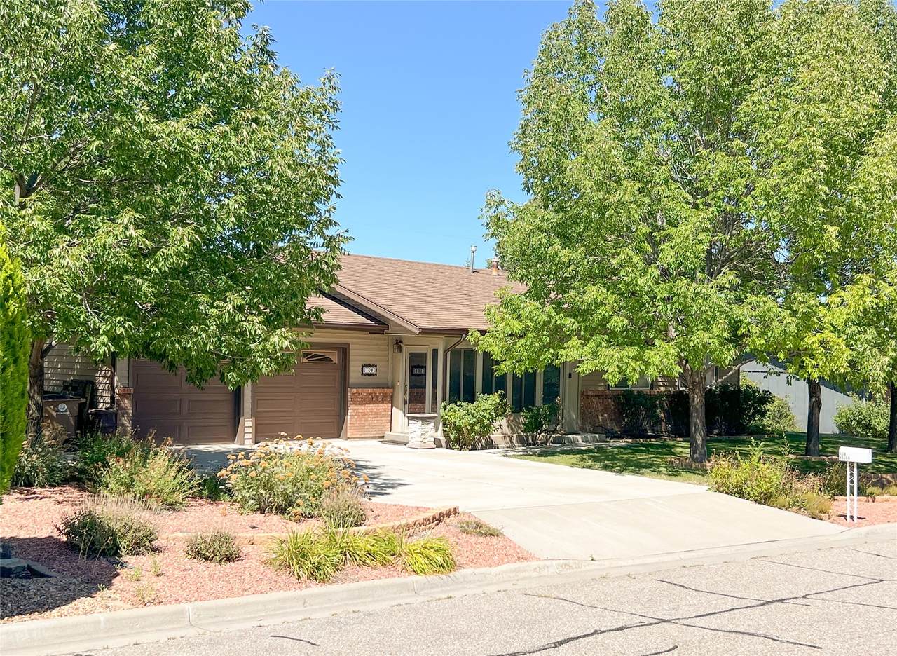 108 Bandelier Avenue - Photo 1