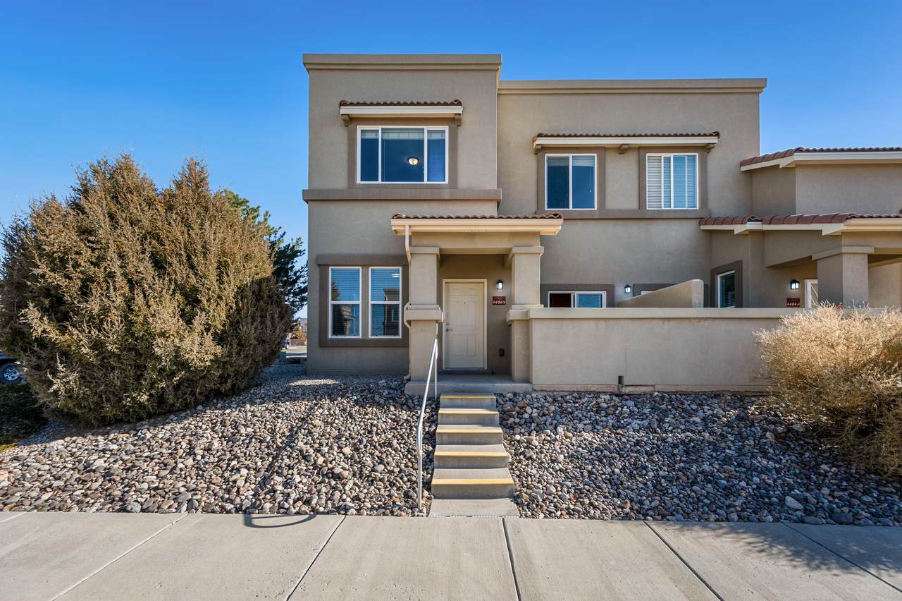 4404 San Benito Street - Photo 1
