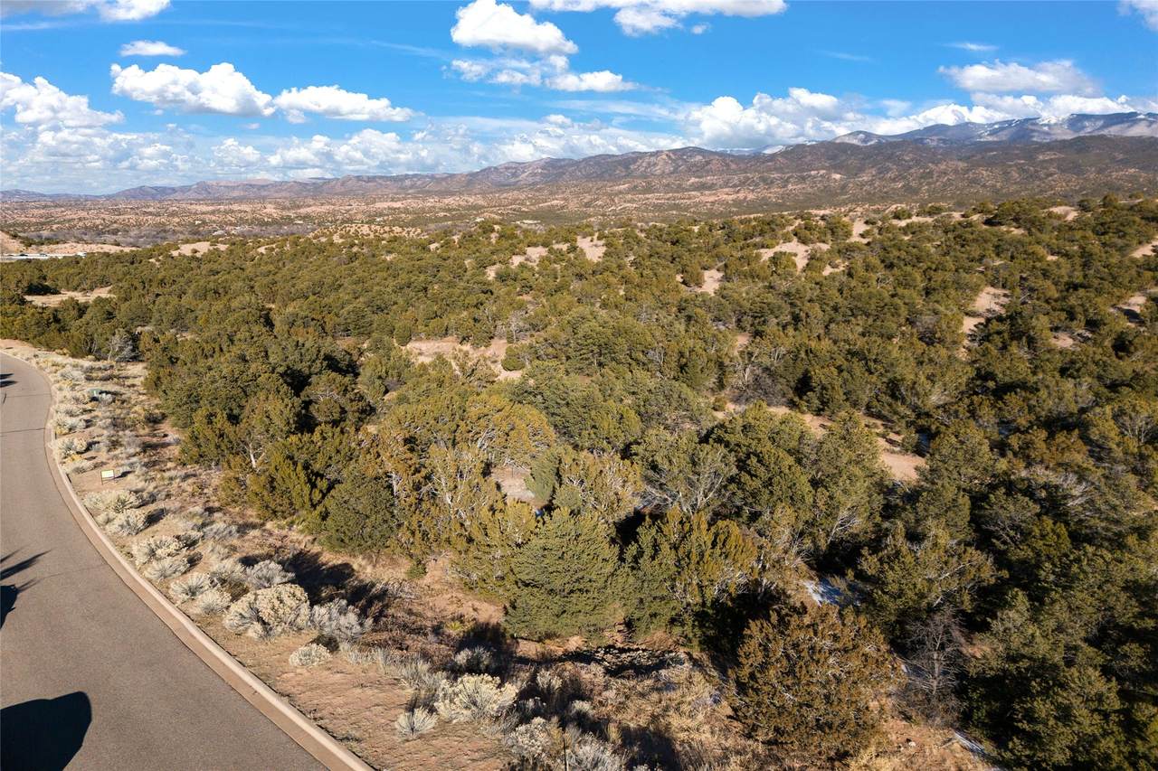 https://bt-photos.global.ssl.fastly.net/santafe/1280_boomver_1_202405115-2.jpg