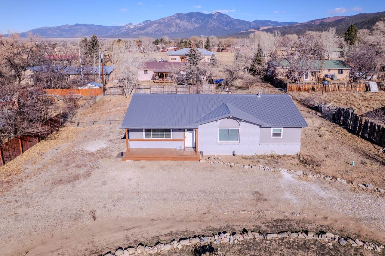 527 Camino Cortez - Photo 1