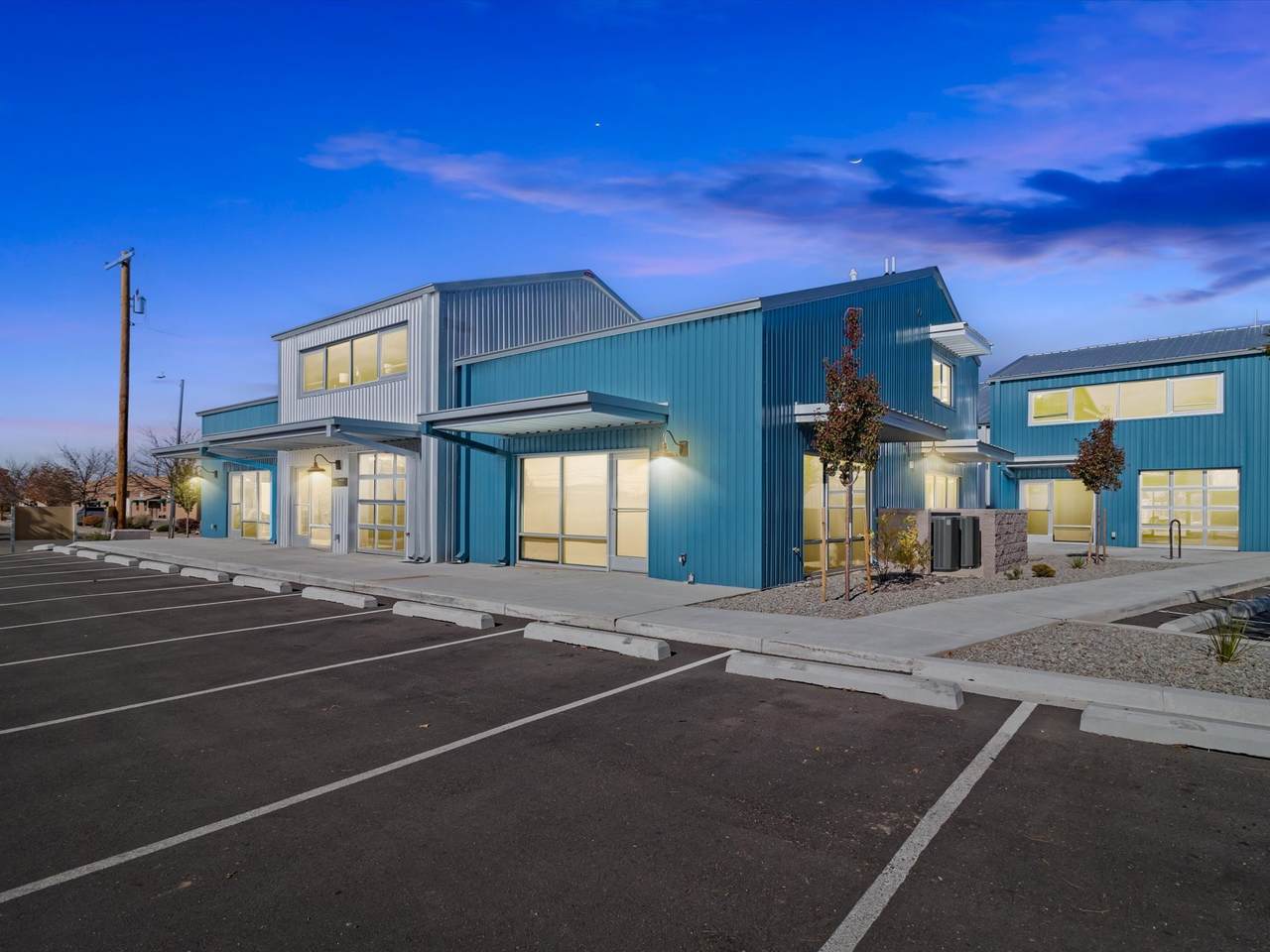 1189 Parkway Drive - Photo 1